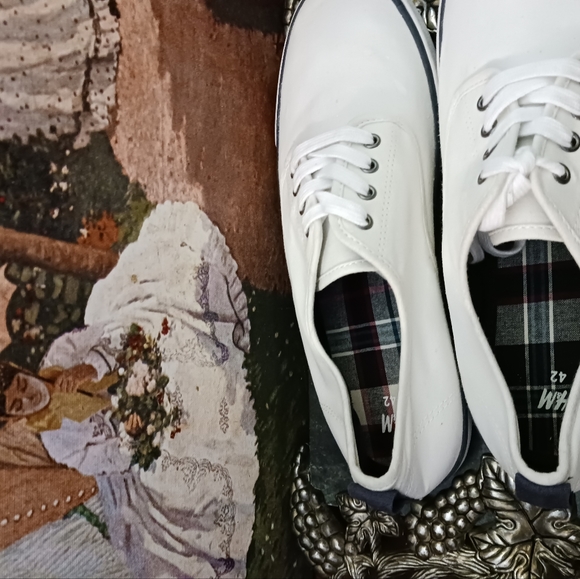 🛍👟H&M Man's White Canvas Sneakers Size 👟 9 U.S.A.,👕🩳A Fantastic Buy.📦 - Picture 11 of 16